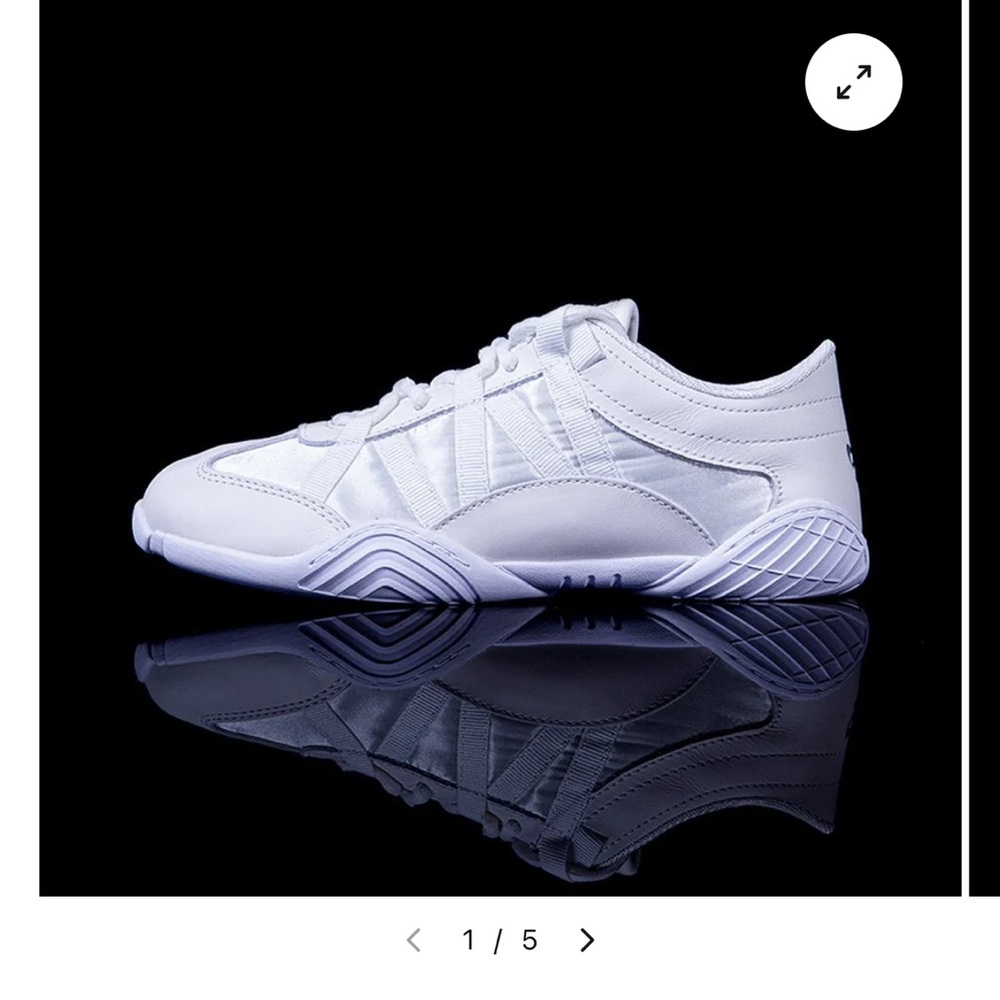 NWT size women’s 7.5 Nfinity Evolution Cheer Shoes.  Never worn!